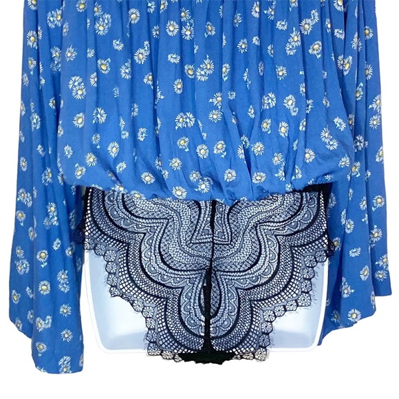 Free People Forties Feels Blue Floral Print Top Bell Sleeve Bodysuit Boho - Picture 3 of 15